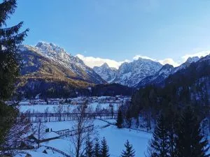 Panorámica de Kranjska Gora en invierno